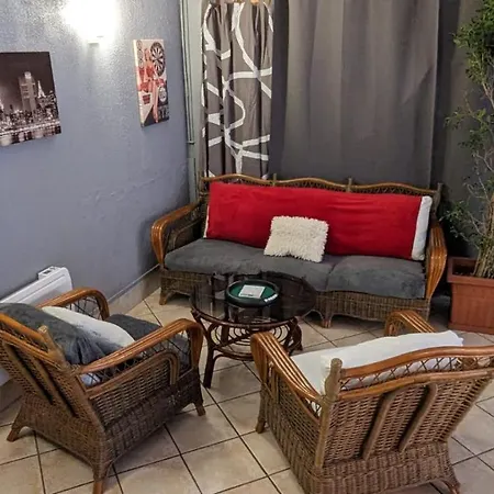 Bed & Breakfast D'hotes Les Lits Des Fees Saint-Floret